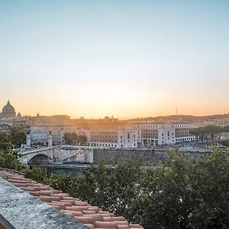 A Castel Sant'angelo Con Terrazza